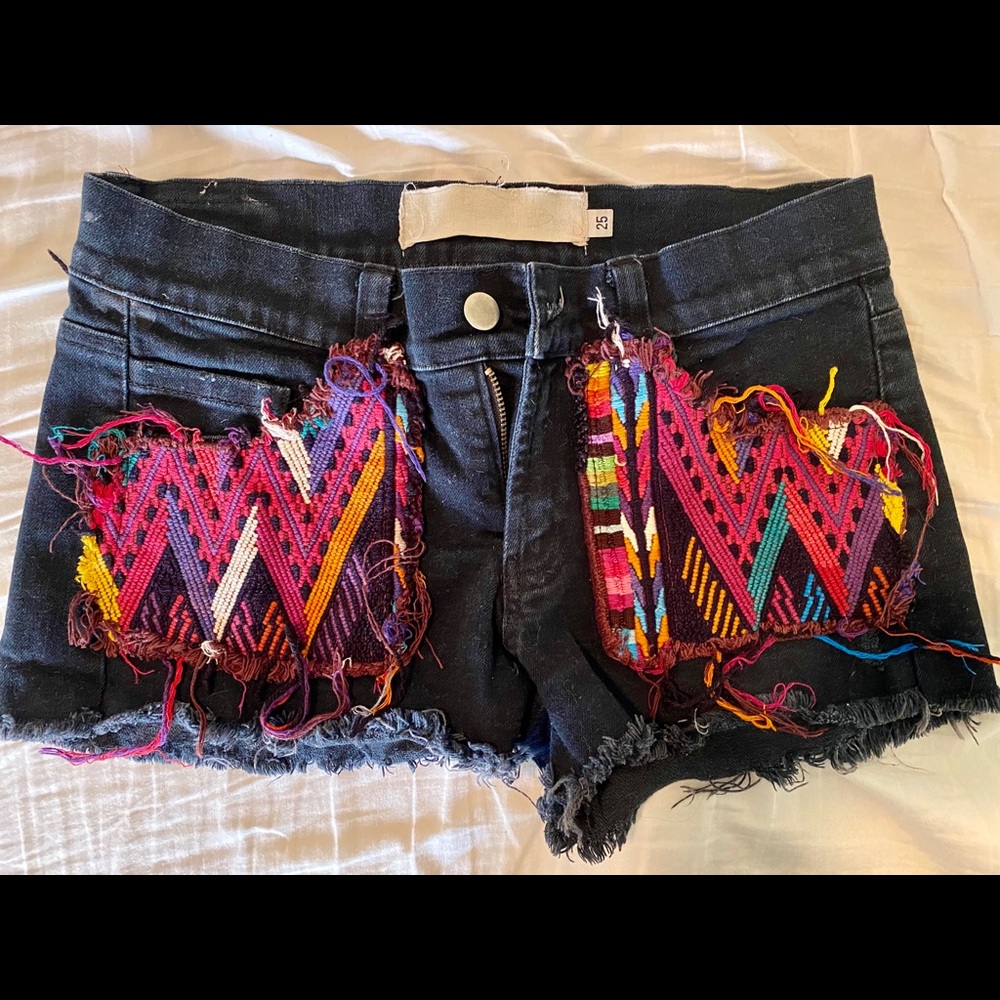 Jens pirate booty shorts size 25 from planet blue
